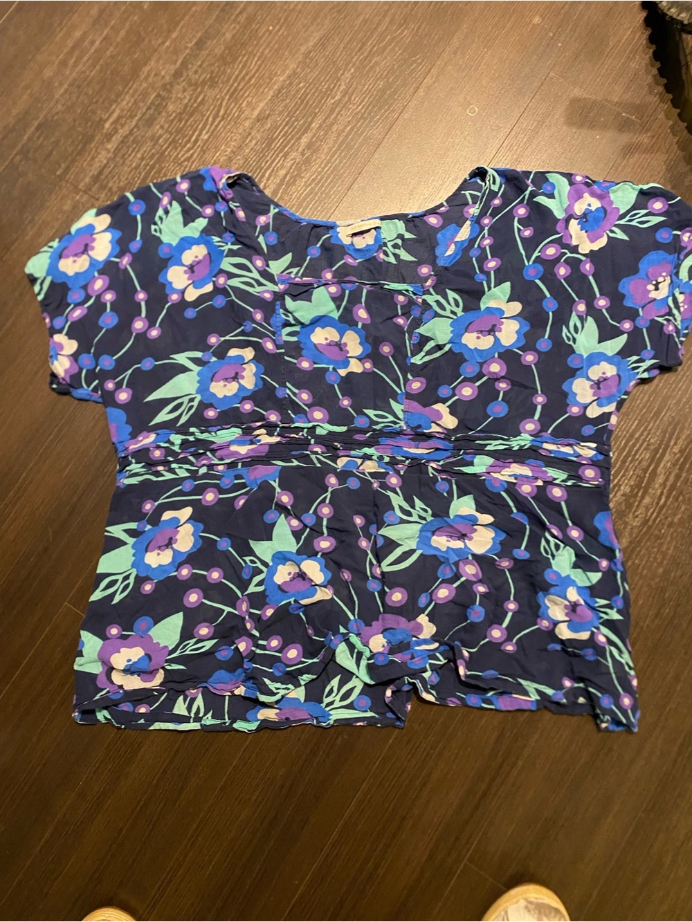 Old Navy 4XL Flower Pattern Floral Black Shirt/Top